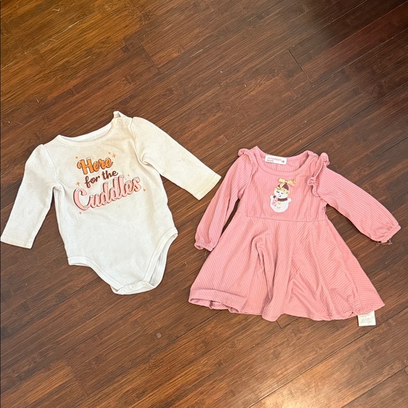 Pink and White Baby Outfit Set - Picture 1 of 3